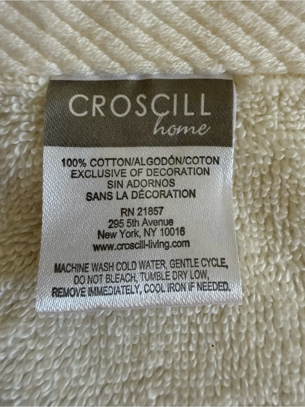 Croscill Home Ivory Hand Towels Set of 2 3D Rose Rosettes Embellished Shabby